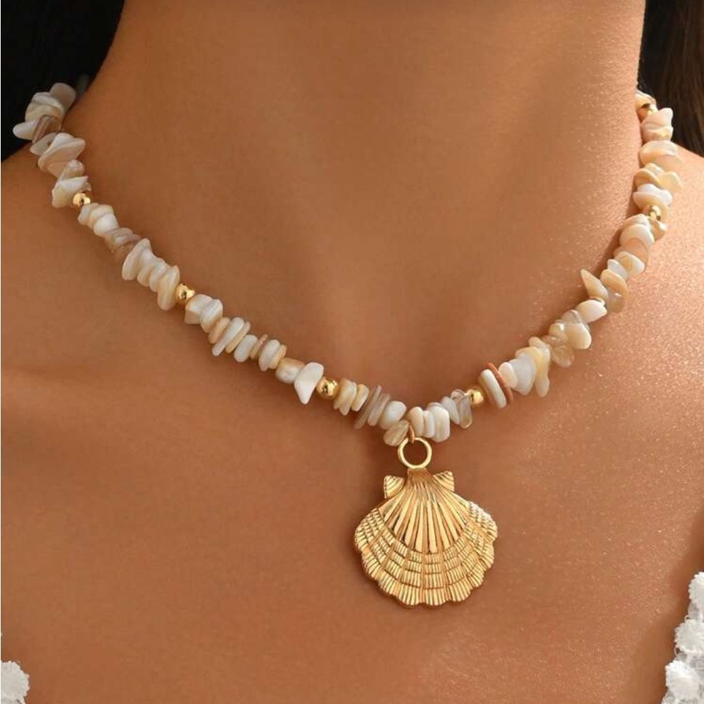 Natural Stone Bead Necklace, Boho Style Metal Seashell Pendant